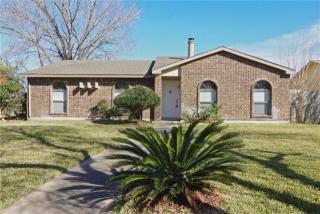 5814 Purple Sage Rd, Houston TX  77049-4302 exterior