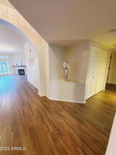 11648 41st Pl, Phoenix AZ  85028-2214 exterior