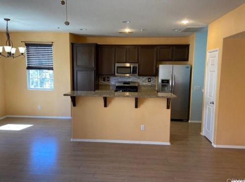 44923 Bellflower Ln, Temecula, CA 92592-4190