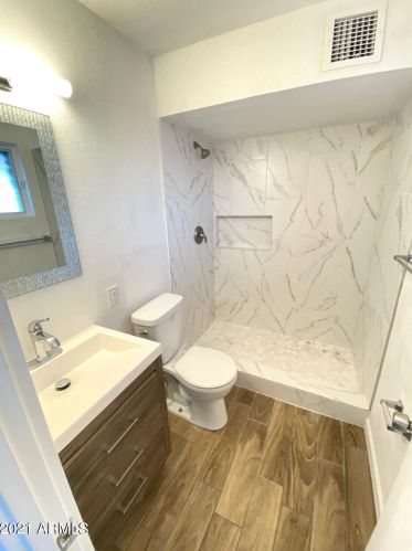 6019 33rd Ave, Phoenix AZ 85051-1201 exterior