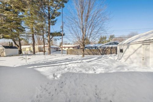 4785 Karen Pl, Saint Paul MN  55110-2933 exterior