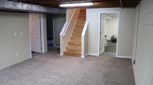 3821 Ellen St, Meskegon MI 49444-4067 exterior