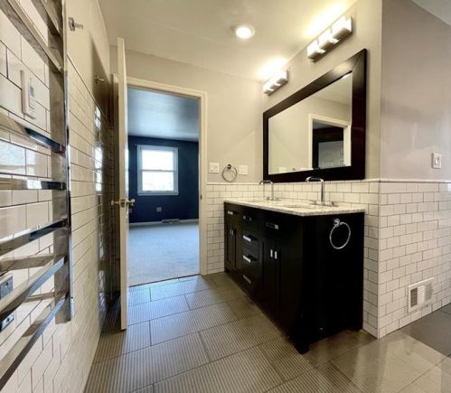 412 Morewood Ave, Pittsburgh PA 15213-1814 exterior