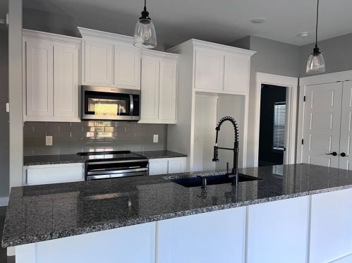 735 Gandy St, Denison TX  75021-2816 exterior