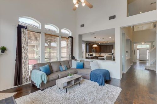 7673 Rockyridge Dr, Frisco TX 75035-8911 exterior