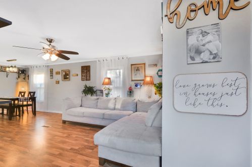 3407 Ann St, Waukegan IL 60085-4764 exterior