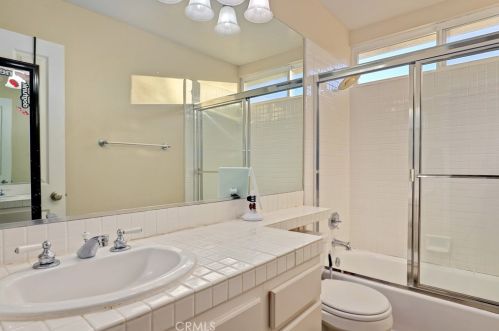 45473 Camino Monzon, Temecula CA 92592-1300 exterior