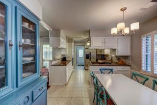 10110 Springwood Forest Dr, Houston TX  77080-6317 exterior