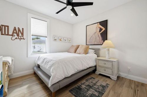 740 Cherry Blossom Ct, Naples FL 34120-1493 exterior