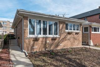 2040 Summerdale Ave, Chicago IL  60625-1107 exterior