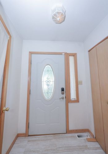 813 Peale St, Joliet IL 60433-2139 exterior