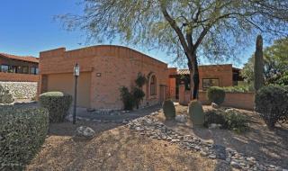 6890 Paseo Penoso, Tucson AZ  85750-6346 exterior