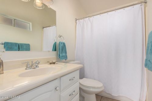 4961 Ferret Dr, Tucson AZ 85742-9543 exterior