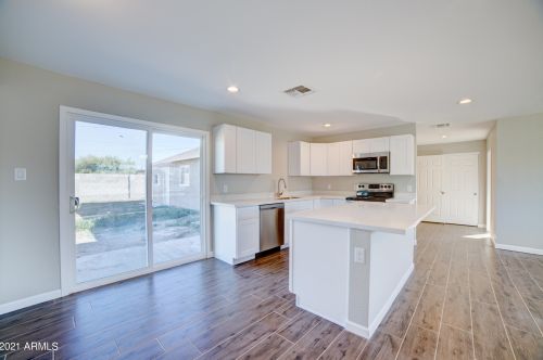 1942 Campo Bello Dr, Phoenix AZ 85032-2051 exterior