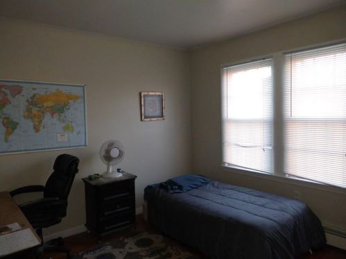 34 Mailloux St, Woonsocket RI 02895-3409 exterior