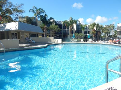 11 Royal Palm Way, Boca Raton FL  33432-8764 exterior