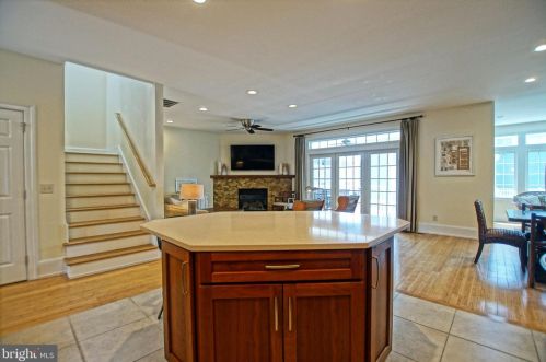 307 Cpe Shr Dr, Lewes DE 19958-3104 exterior