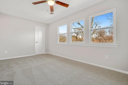 1805 Crawford Dr, Rockville MD 20851-1711 exterior