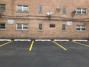 1709 Estes Ave, Chicago IL 60626-2429 exterior