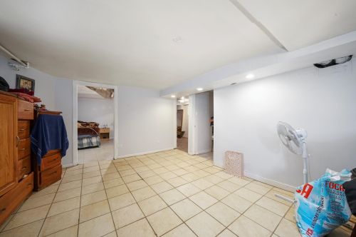 3245 64 Pl, Chicago IL 60638-5418 exterior