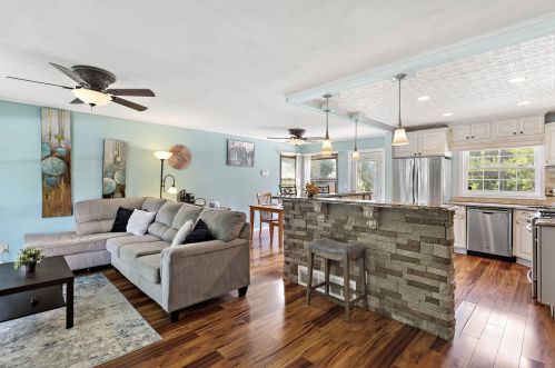 8353 65, Milwaukee WI 53223-3412 exterior