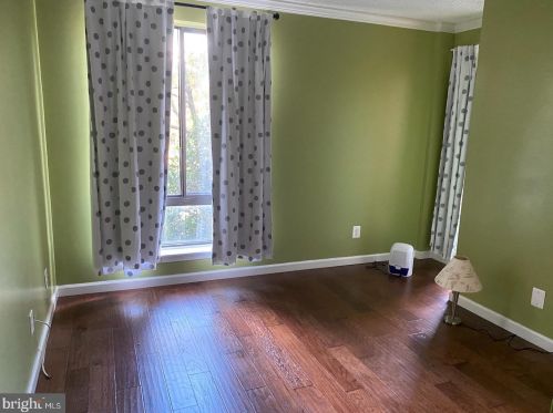 801 Howard St, Alexandria VA 22304-5459 exterior