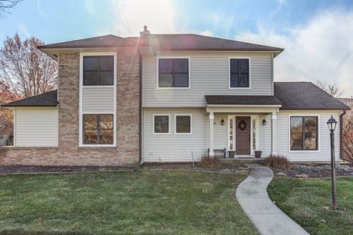 1515 Devonshire Dr, Champaign IL  61821-5925 exterior