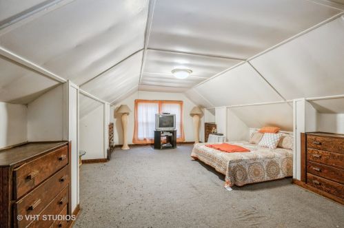 2246 9 Ave, Broadview IL 60153-1531 exterior