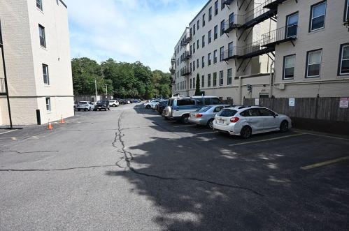 1427 Commonwealth Ave, Boston MA 02135 exterior