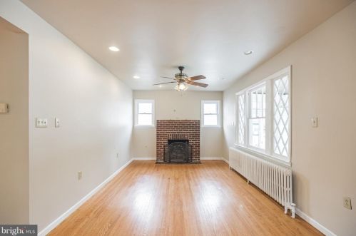 216 Logan Ave, Camden NJ 08106-1136 exterior