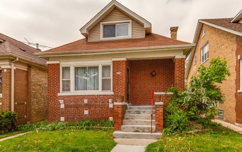 5536 Luna Ave, Chicago, IL 60630-1312