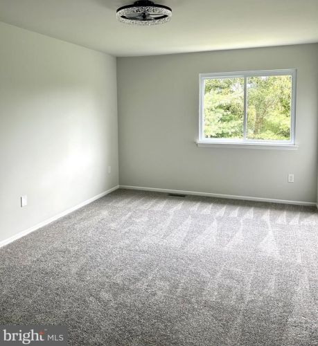 5 Bayleaf Dr, Lumberton Township NJ 08048-4228 exterior