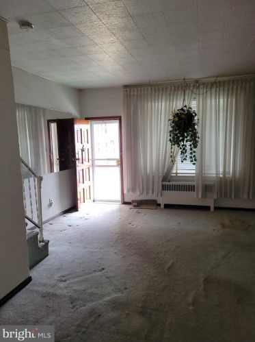 4602 Magee, Philadelphia PA 19135-2724 exterior