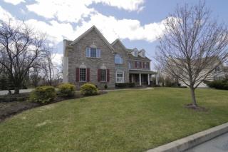 2015 Majestic Overlook Dr, Bethlehem PA  18015-5506 exterior