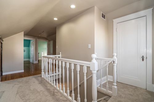 1137 Moorlands Dr, Saint Louis MO 63117-2151 exterior