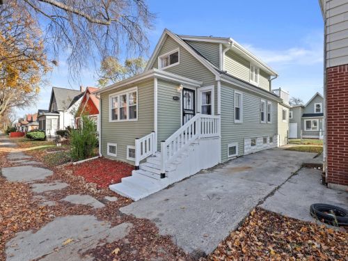 4112 50th St, Milwaukee, WI 53216-1312