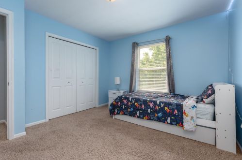 4715 Geneva Ave, Kalamazoo MI  49024-3031 exterior