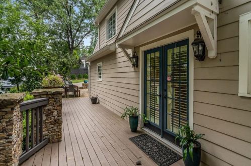 2505 Forrest Way, Atlanta GA  30305-3716 exterior