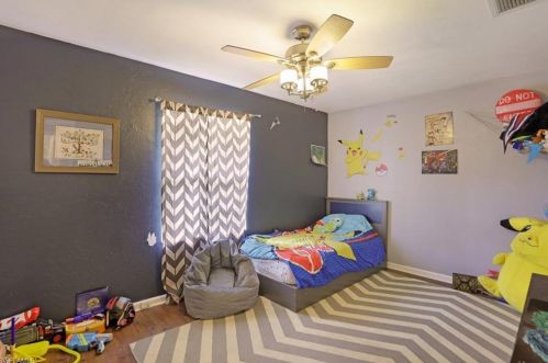 2335 50 Ter, Naples FL 34116-6944 exterior