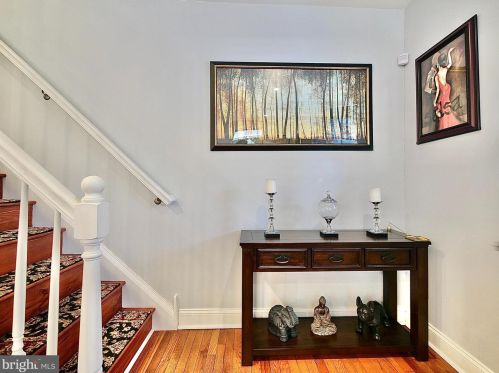 30 6 St, Chester PA 19013-3706 exterior