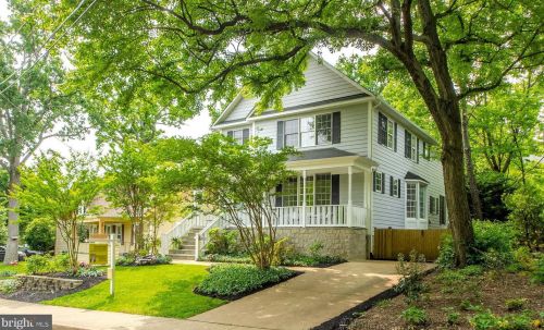 2910 4th St, Arlington, VA 22201-1604