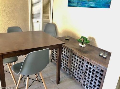 2550 Alafaya Trl, Orlando FL  12107-3607 exterior