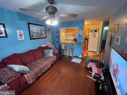 5116 2nd St, Philadelphia, PA 19120-3403