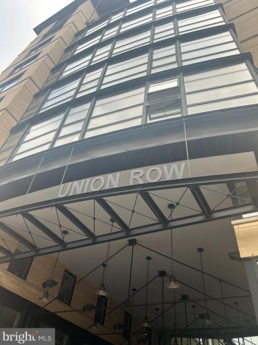 2125 14th St, Washington DC  20009-4464 exterior