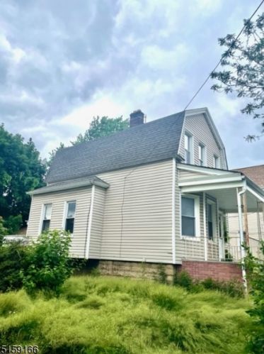 51 41st St, Irvington NJ  07111-1227 exterior