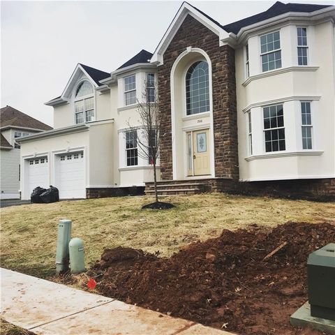 200 Compton Ave, Edison NJ  08820-3771 exterior