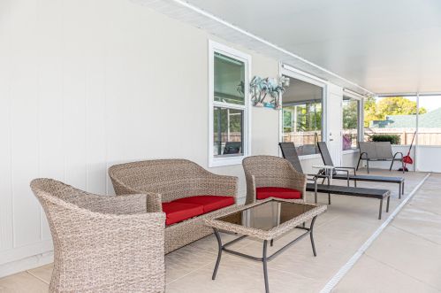 489 College Park Rd, Fort Pierce FL  34953-6224 exterior