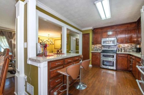 4197 English Oak Dr, Atlanta GA 30340-1316 exterior