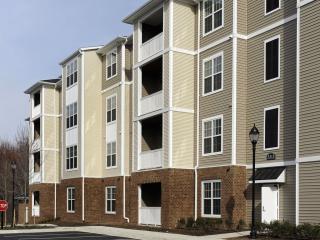 3305 Oak West Dr, Ellicott MD  21043-4341 exterior