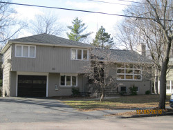 127 Dedham St, Newton, MA 02461-2135